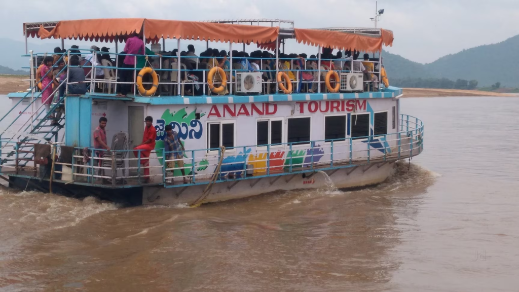 The Role of Eluru’s Riverfront in Shaping Local Livelihoods